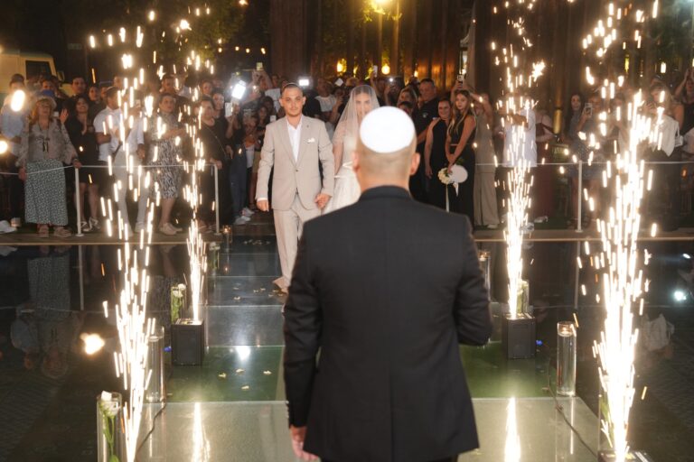 זיקוקים לחופה